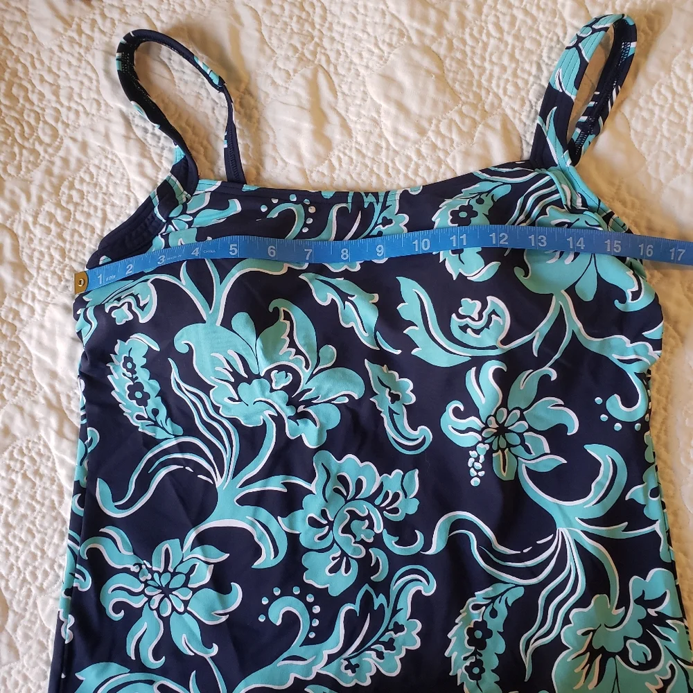 Lands' End Tankini Top swim suit top beach